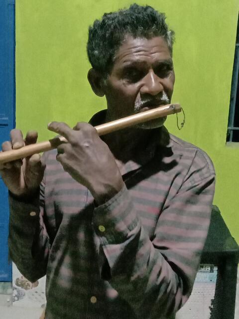 15. ହେଲୁକ୍ ଉକନ୍‌